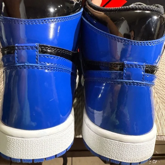 Jordan Men's Black and Blue Sneakers (Replicas) SZ 9.5. Box7 - Picture 5 of 6